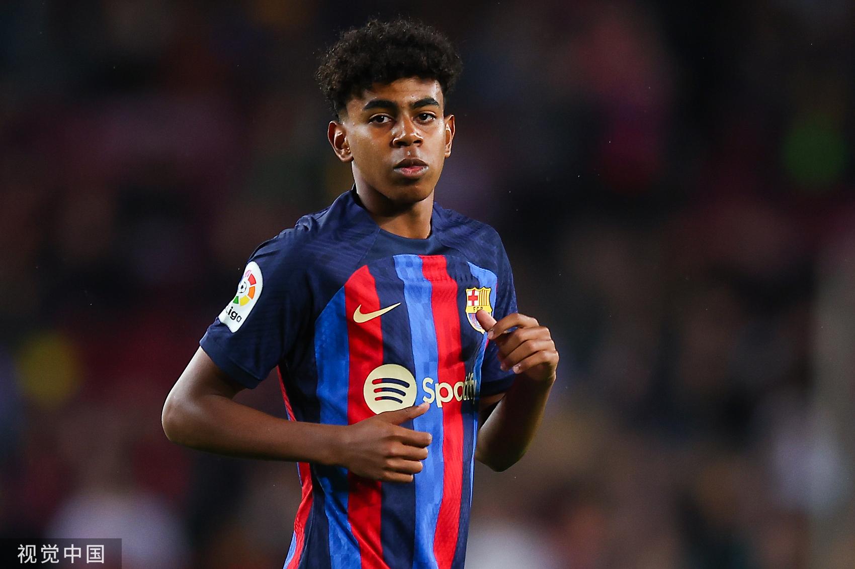 RMC：英超豪门和皇马巴萨都在关注马赛中锋罗比尼奥-瓦斯（RMC：马赛中锋罗比尼奥-瓦斯获皇马、巴萨及多家英超豪门关注）